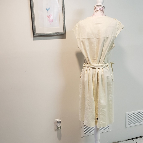 Linen Dress - Picture 4 of 4